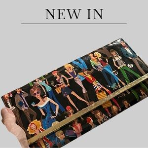 Stylish vintage  Black and Gold Women's Clutch